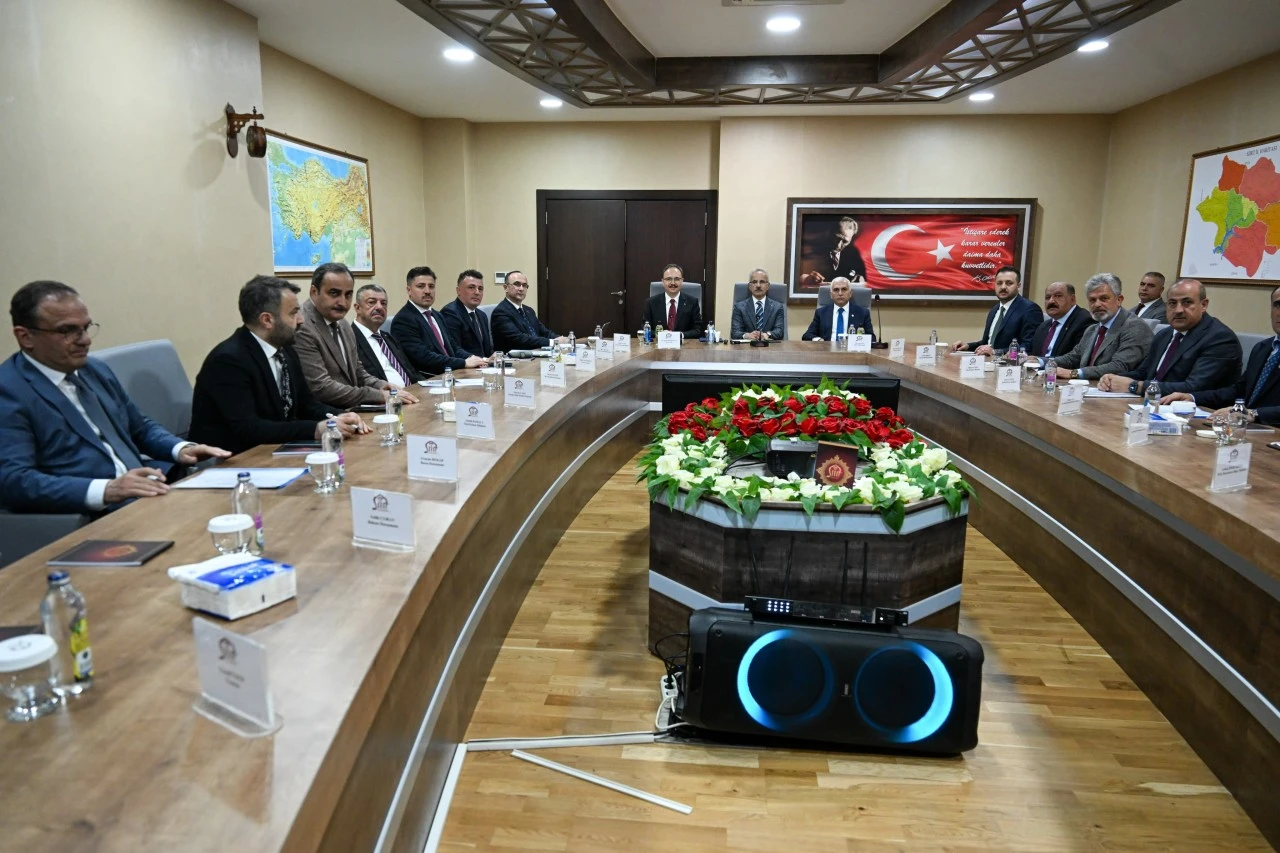 Bakan Uraloğlu'ndan Siirt Valiliği ziyareti ve İl Koordinasyon Toplantısı