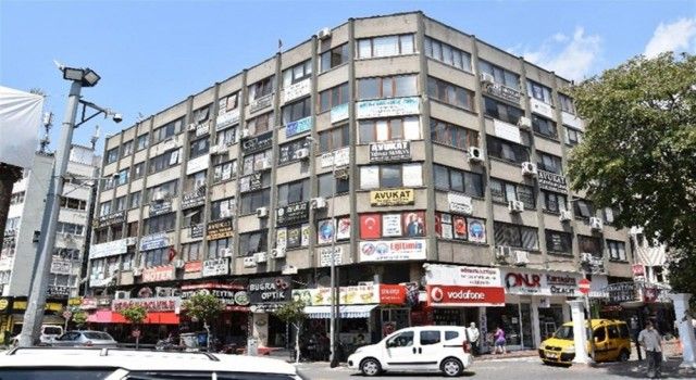 Balıkesir'de tabela kirliliğine kesin çözüm