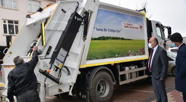Malatya Doğanşehir&#039;in temizlik filosuna araç takviyesi
