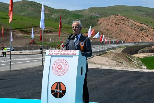 Bakan Uraloğlu Siirt’te: Yeni Demiryolu ve Yol Projeleri Tanıtıldı