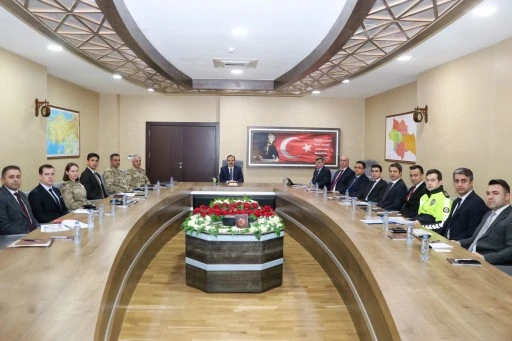 Siirt’te Yılbaşı Tedbirleri Toplantısı Yapıldı