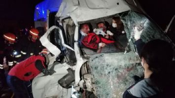 TEM Otoyolu&#039;nda feci kaza: 6 yaralı